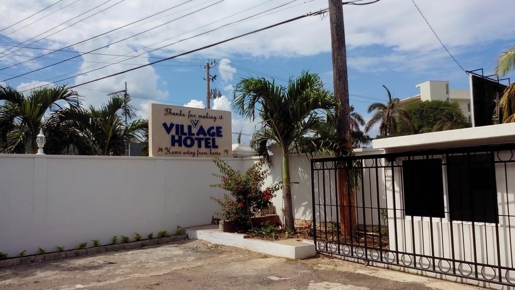 Village Hotel Ocho Ríos Exterior foto